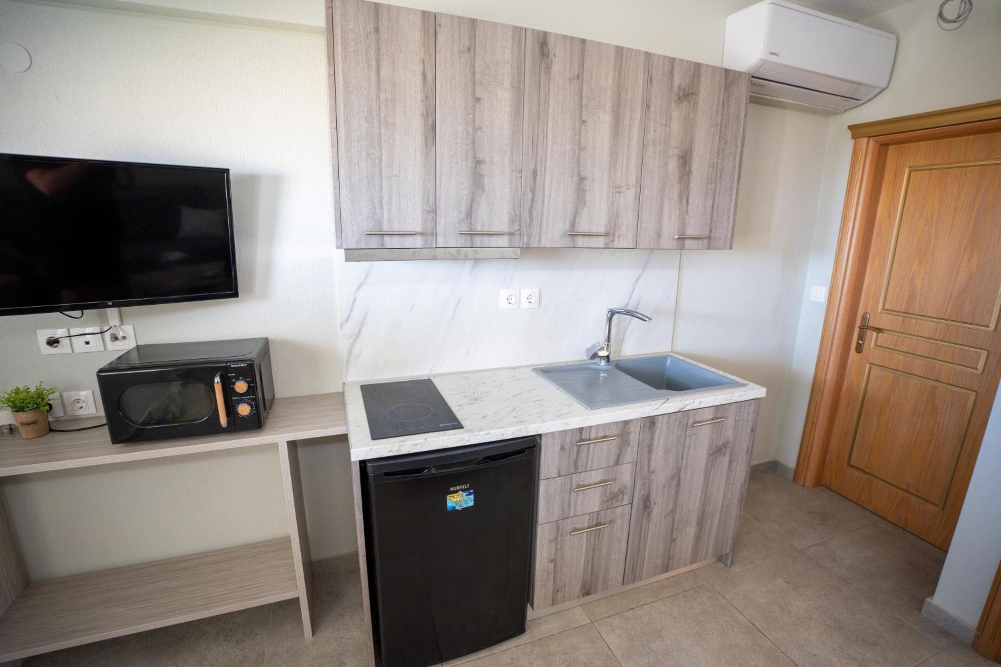 Onar By The Sea Luxurious Apartments Flogita Extérieur photo