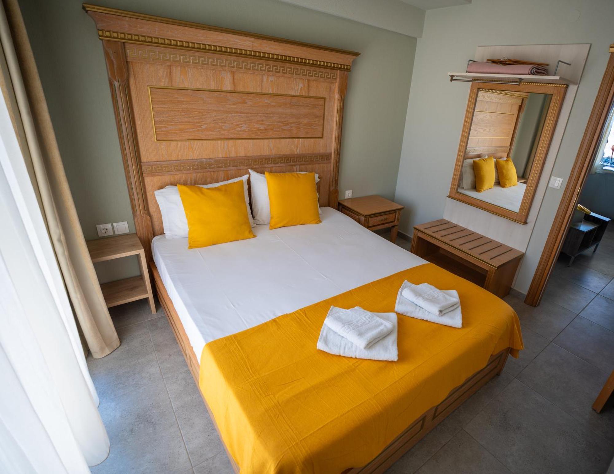 Onar By The Sea Luxurious Apartments Flogita Extérieur photo